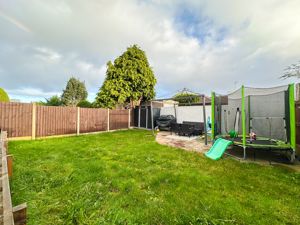 Photo 16- click for photo gallery